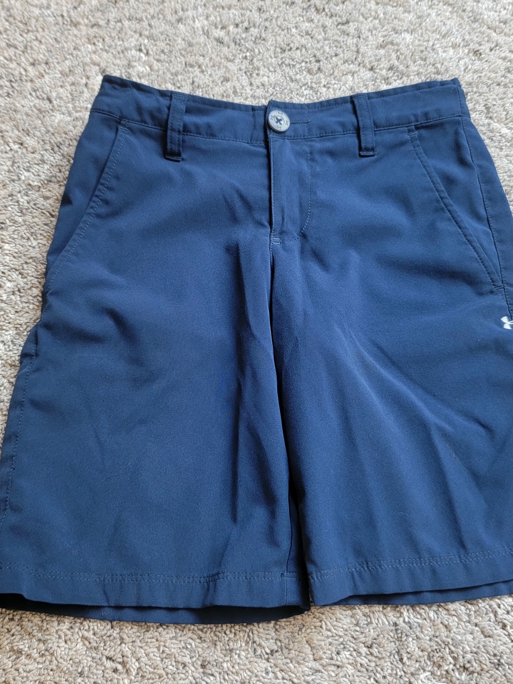 Under Armour Boys Navy Blue Iightweight Shorts Size YSM 8